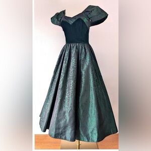 Laura Ashley Vintage Green Velvet and Taffeta Party Mini Dress
